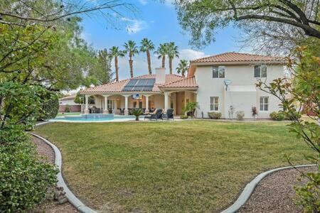 Lux 5Br Vegas Home W Pool, Spa, Games, Near Strip Лас-Вегас Экстерьер фото